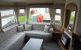 8 Berth On Sealands Everglade III